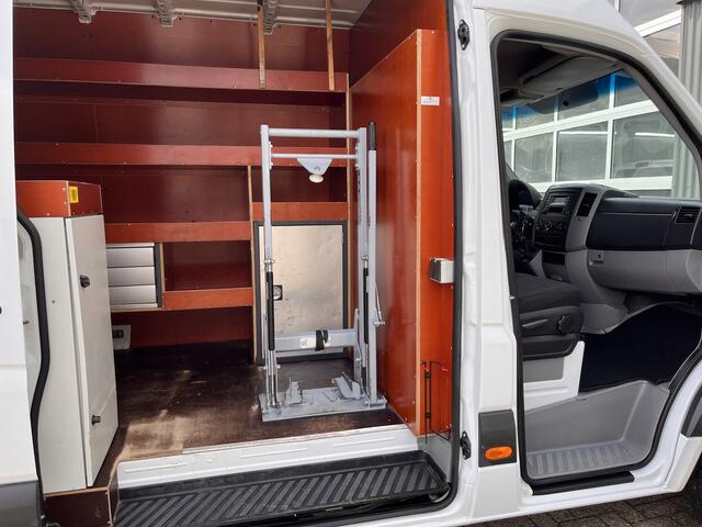 Mercedes-Benz SPRINTER 316 2.2 CDI 366 Werkplaats inrichting Servicewagen Servicemonteur Airco Trekhaak 2800kg Cruise control Draaistoel Kastinrichting 1e Eigenaar Euro 6 Bpm vrij voor particulier gebruik!