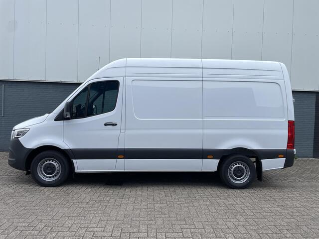 Mercedes-Benz SPRINTER 315 CDI GB L2H2 SELECT