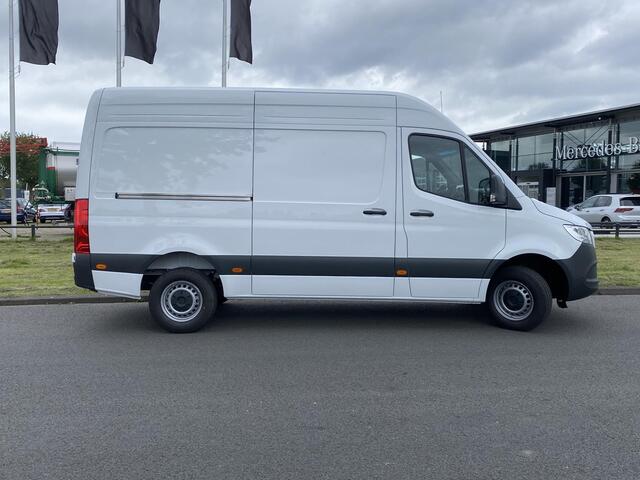 Mercedes-Benz SPRINTER 315 CDI L2H2 Pro NIEUW UIT VOORRAAD | 3500KG TREKKEN | 3-ZITS | PDC