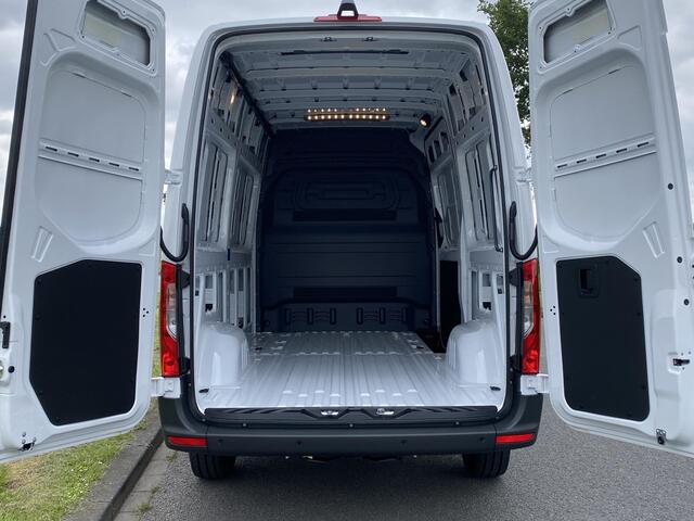 Mercedes-Benz SPRINTER 315 CDI L2H2 Pro NIEUW UIT VOORRAAD | 3500KG TREKKEN | 3-ZITS | PDC