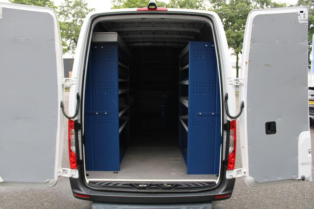 Mercedes-Benz SPRINTER 316 CDI L2H2 Werkplaats inrichting, MBUX met navigatie en camera, Geveerde stoel