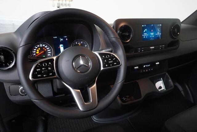 Mercedes-Benz SPRINTER L2H2 Automaat Navi Airco Camera Trekhaak 3Zits DAB