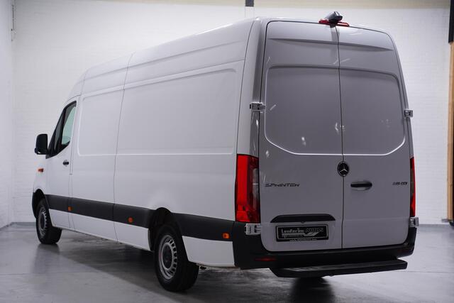 Mercedes-Benz SPRINTER 315 CDI 150 pk L3H2 Navi, 360 Camera PDC V+A, Cruise Control, Apple Carplay, Opstap achter, 3-Zits