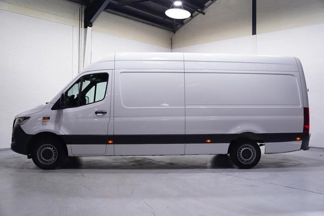 Mercedes-Benz SPRINTER 315 CDI 150 pk L3H2 Navi, 360 Camera PDC V+A, Cruise Control, Apple Carplay, Opstap achter, 3-Zits