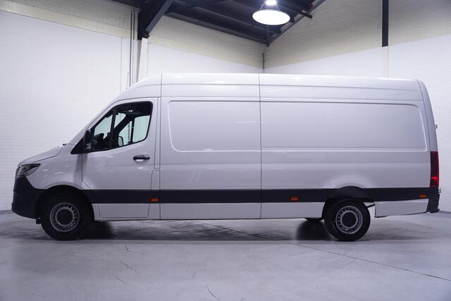 Mercedes-Benz SPRINTER 317 CDI 170 pk L3H2 Airco, Camera PDC V+A, Cruise Control, Laadruimte Pakket, 3-Zits