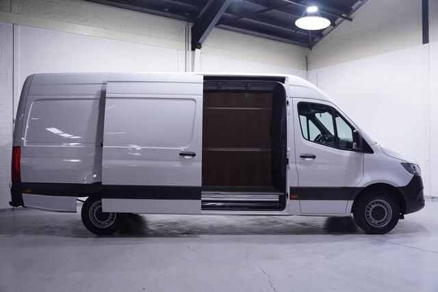Mercedes-Benz SPRINTER 317 CDI 170 pk L3H2 Airco, Camera PDC V+A, Cruise Control, Laadruimte Pakket, 3-Zits