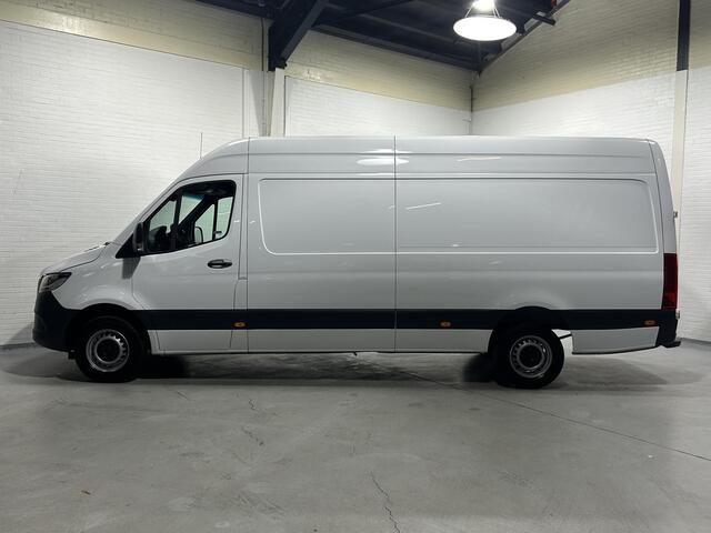 Mercedes-Benz SPRINTER 317 CDI 170 pk L3H2 Automaat MBux, Apple Carplay Airco, Cruise Control, PDC V+A, Opstap achter, Laadruimte Pakket, 3-Zits