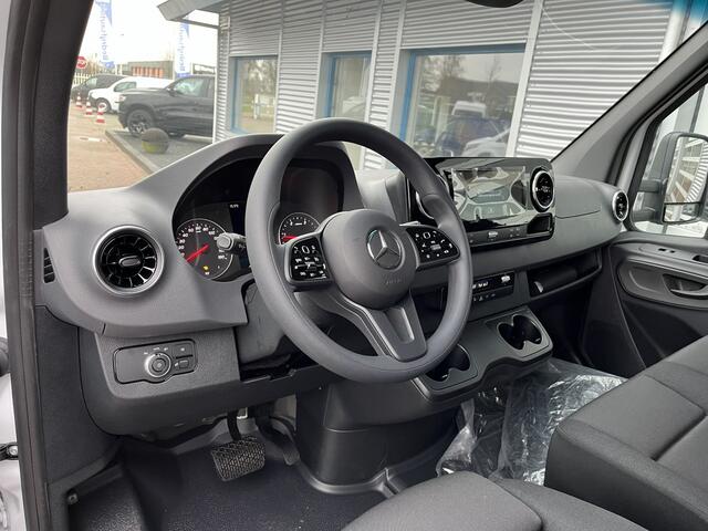 Mercedes-Benz SPRINTER 517 1.9 CDI L3 RWD Bakwagen met laadklep EURO 6 Automaat/10"MBUX/NIEUW