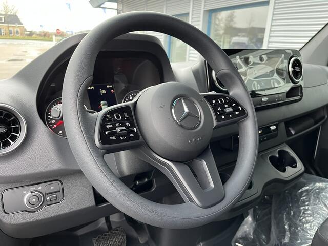 Mercedes-Benz SPRINTER 517 1.9 CDI L3 RWD Bakwagen met laadklep EURO 6 Automaat/10"MBUX/NIEUW