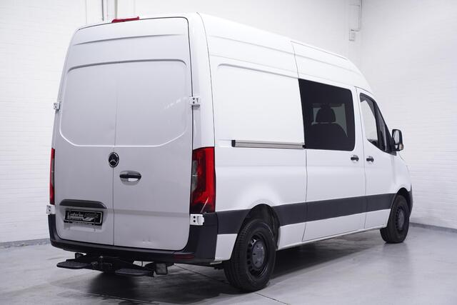 Mercedes-Benz SPRINTER 314 CDI 143 pk L2H2 Dubbel Cabine 5p Airco, Trekhaak met opstap, Cruise Control, Luchtvering