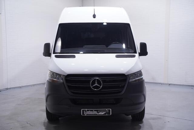 Mercedes-Benz SPRINTER 314 CDI 143 pk L2H2 Dubbel Cabine 5p Airco, Trekhaak met opstap, Cruise Control, Luchtvering