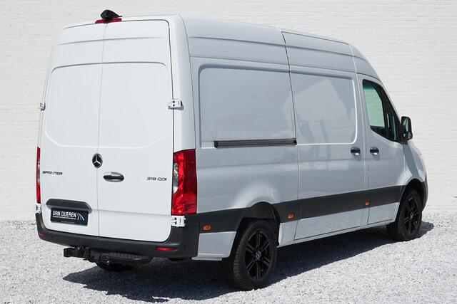 Mercedes-Benz SPRINTER 319 CDI L2H2 Camera, trekhaak, cruise control, navigatie