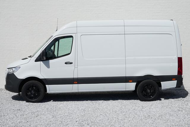 Mercedes-Benz SPRINTER 319 CDI L2H2 Camera, trekhaak, cruise control, navigatie