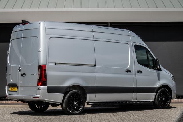 Mercedes-Benz SPRINTER L2H2 319Cdi 190Pk 9G-Tronic | 2x Deur | 3.500kg. trekgewicht | RWD | Iridium Zilver