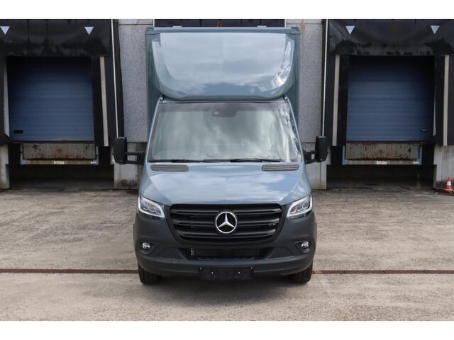 Mercedes-Benz SPRINTER 317 1.9 CDI L3H1 Bakwagen Meubelbak met laadklep Achterwielaandrijving Chassis Cabine Nieuw Widescreen Led Cruise control 9G Automaat
