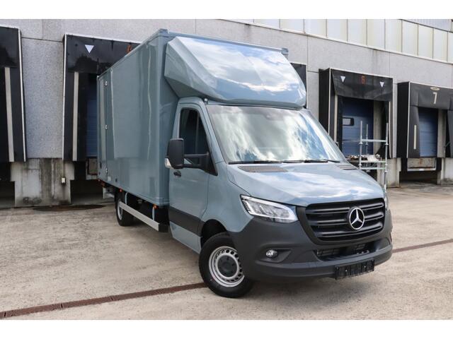 Mercedes-Benz SPRINTER 317 1.9 CDI L3H1 Bakwagen Meubelbak met laadklep Achterwielaandrijving Chassis Cabine Nieuw Widescreen Led Cruise control 9G Automaat