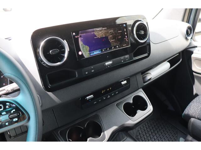 Mercedes-Benz SPRINTER 317 1.9 CDI L3H1 Bakwagen Meubelbak met laadklep Achterwielaandrijving Chassis Cabine Nieuw Widescreen Led Cruise control 9G Automaat