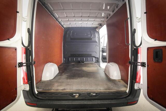 Mercedes-Benz SPRINTER 317 1.9 CDI L2H1 RWD 3500 KG TREKGEWICHT | PROFESSIONAL PACK | AIRCO | CRUISE | DAB | APPLE | PDC | CAMERA | TREKHAAK