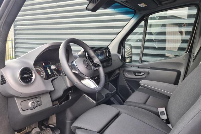 Mercedes-Benz SPRINTER 317 CDI L2H2 Pro 2x schuifdeur - LED - 3500 kg trekhaak