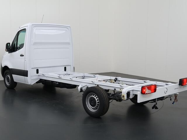 Mercedes-Benz SPRINTER 311 CDI Chassis L3 RWD PRO