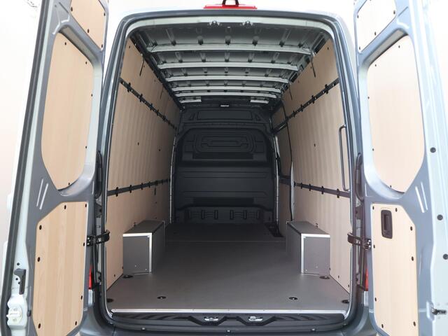 Mercedes-Benz SPRINTER 319 L3H2 RWD PRO