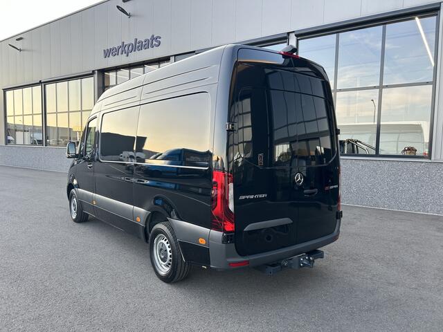 Mercedes-Benz SPRINTER 317 CDI L2 H2 Pro 3500KG Trekhaak / LED / MBUX / Camera / Carplay navigatie / Cruise control / Airco