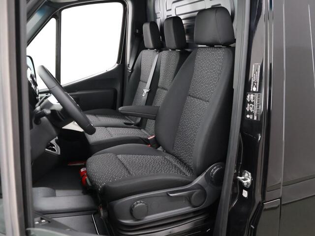 Mercedes-Benz SPRINTER 319 CDI L2 H2 | Aut. | 3500 KG Trekhaak | Keyless Go | Parkeercamera | Bluetooth | Airco | 3-zits | Led Koplampen | Certified |