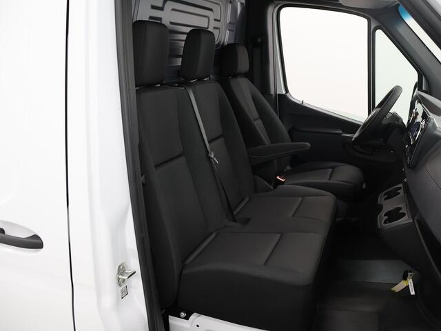 Mercedes-Benz SPRINTER 315 L2H2 RWD PRO | 3500kg TREKKEN | NAVI | NIEUW | BPM VRIJ | 3-ZITS