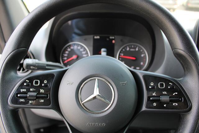 Mercedes-Benz SPRINTER 317 CDI L2H2 RWD MBUX met navigatie 360 graden camera en parkeersensoren, Geveerde stoel, Etc.