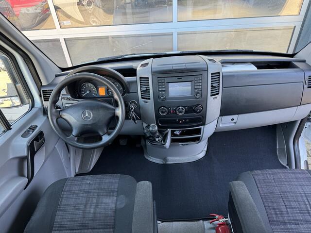 Mercedes-Benz SPRINTER 314 2.2 CDI 366 DC Airco Cruise controle Trekhaak 2000kg trekgewicht Navigatie Kipper Kieper Gereedschapskist 1e eigenaar ex Overheid Open laadbak Pick-up Euro 6