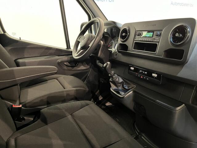 Mercedes-Benz SPRINTER 315 CDI L2 RWD DC Dubbel Cabine Open Laadbak / Euro 6 / Trekhaak 3500 KG / Airco / 10.900 KM !!