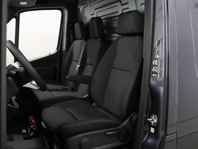 Mercedes-Benz SPRINTER 319 CDI L2 H2 | Aut. | 3500KG AHW | Keyless Go | Parkeercamera | Bluetooth | Airco | 3-zits | Led Koplampen | Certified |