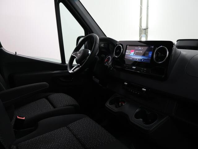 Mercedes-Benz SPRINTER 319 CDI L2 H2 | Aut. | 3500KG AHW | Keyless Go | Parkeercamera | Bluetooth | Airco | 3-zits | Led Koplampen | Certified |