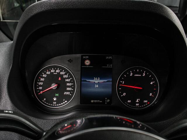 Mercedes-Benz SPRINTER 319 CDI 190PK Automaat L2H2 Pro | FACELIFT | DISTRONIC | MBUX 10,25 INCH | 2X SCHUIFDEUR | 3500KG TREKGEWICHT |
