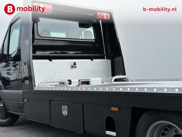 Mercedes-Benz SPRINTER 519 CDI Tijhof AluLiner Luchtvering NIEUW! MJ.2025 | Lier | 3-Zitplaatsen | AppleCarPlay | DAB | Adaptive Cruise Control | Navigatie | Trekhaak