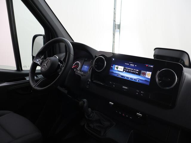 Mercedes-Benz SPRINTER 317 L2H1 RWD PRO