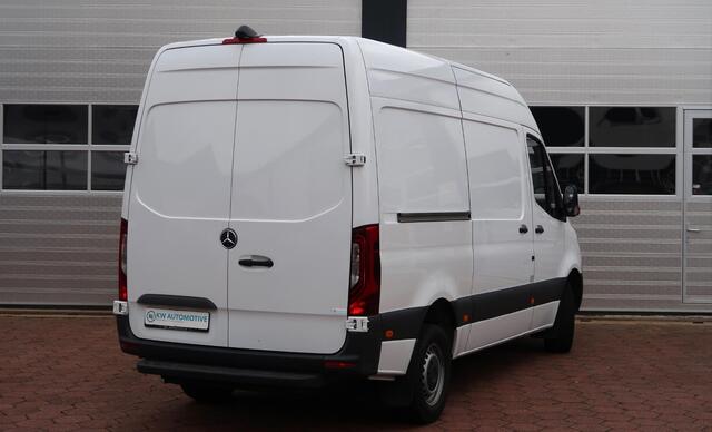 Mercedes-Benz SPRINTER 319 1.9 CDI L2H2 AUT/ CAMERA/ LED/ CRUISE/ CLIMA/ STANDKACH