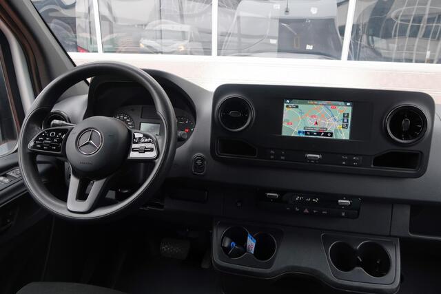 Mercedes-Benz SPRINTER 319 1.9 CDI L2H2 AUT/ CAMERA/ LED/ CRUISE/ CLIMA/ STANDKACH