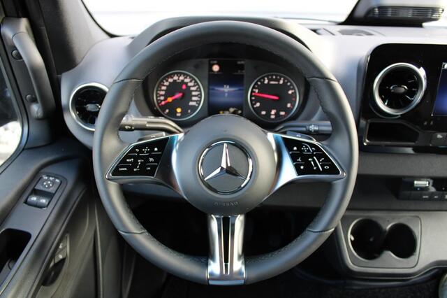 Mercedes-Benz SPRINTER PRO 315 L2H2 RWD AT