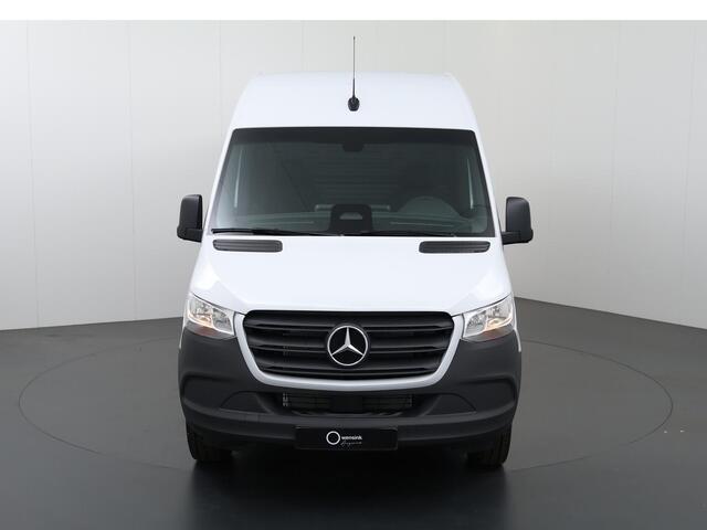 Mercedes-Benz SPRINTER 317 L2H2 RWD PRO | 3500kg TREKKEN | FACELIFT | 3-ZITS | CAMERA | AUTOMAAT