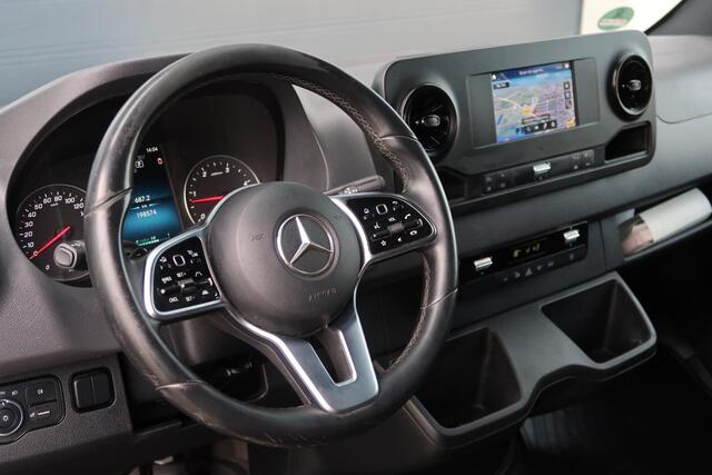 Mercedes-Benz SPRINTER 319 3.0 CDI L2H2 V6 AUT/ 360/ LED/ MBUX/ ACC/ CLIMA/ STANDKACH