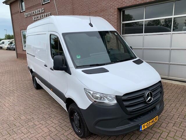 Mercedes-Benz SPRINTER 317 CDI L2 H2 camera / trekhaak / Apple carplay