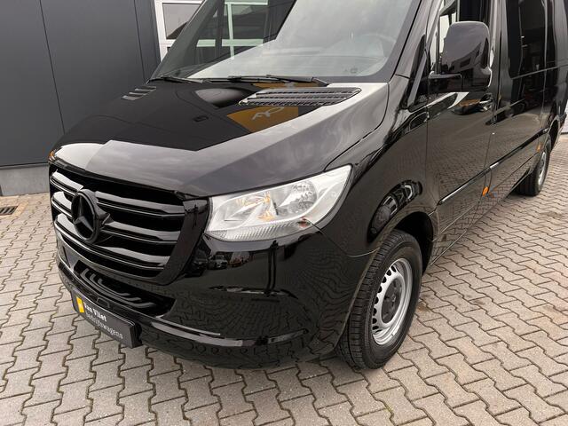 Mercedes-Benz SPRINTER 319 1.9 CDI L2H2 RWD 3500kg trekgewicht VVB BLACK EDITION LAGE KMSTAND