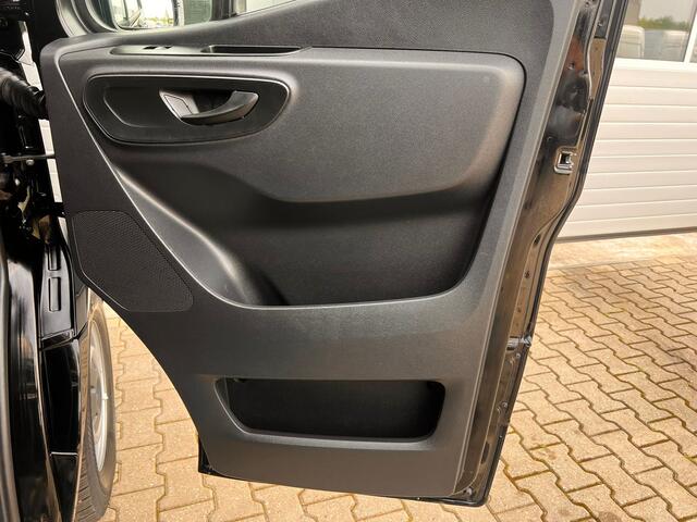 Mercedes-Benz SPRINTER 319 1.9 CDI L2H2 RWD 3500kg trekgewicht VVB BLACK EDITION LAGE KMSTAND