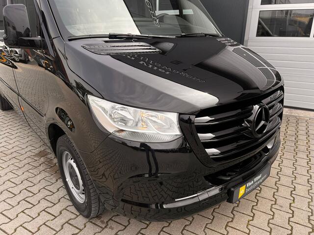 Mercedes-Benz SPRINTER 319 1.9 CDI L2H2 RWD 3500kg trekgewicht VVB BLACK EDITION LAGE KMSTAND