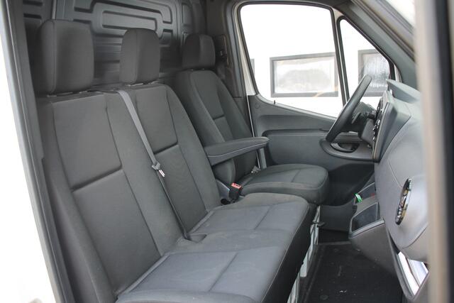 Mercedes-Benz SPRINTER 2.2 CDI L2H2 143PK EURO 6 - AC/Climate - PDC - ¤ 20.900,- Excl.