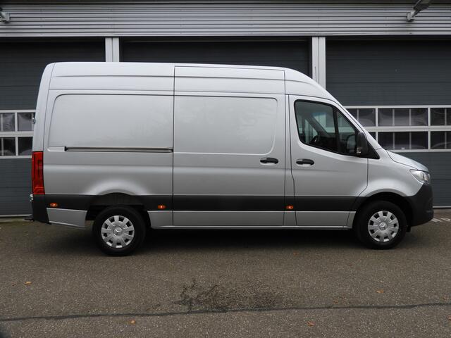 Mercedes-Benz SPRINTER 317 1.9 CDI L2H2 AIRCO | MBUX | CAMERA | 3.5t TREKHAAK