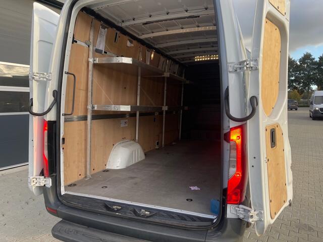 Mercedes-Benz SPRINTER Mercedes-Benz Sprinter - 317 1.9 CDI 170PK L3H2 RWD CAMERA CRU