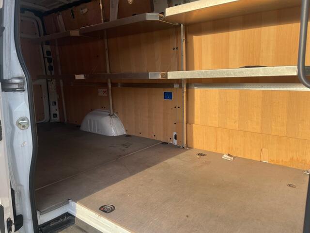 Mercedes-Benz SPRINTER Mercedes-Benz Sprinter - 317 1.9 CDI 170PK L3H2 RWD CAMERA CRU