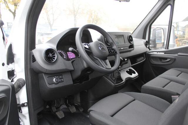 Mercedes-Benz SPRINTER 315 CDI L3 RWD DC MBUX met navigatie, Trekhaak